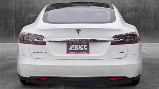 2016 Tesla Model S 5YJSA1E25GF129448