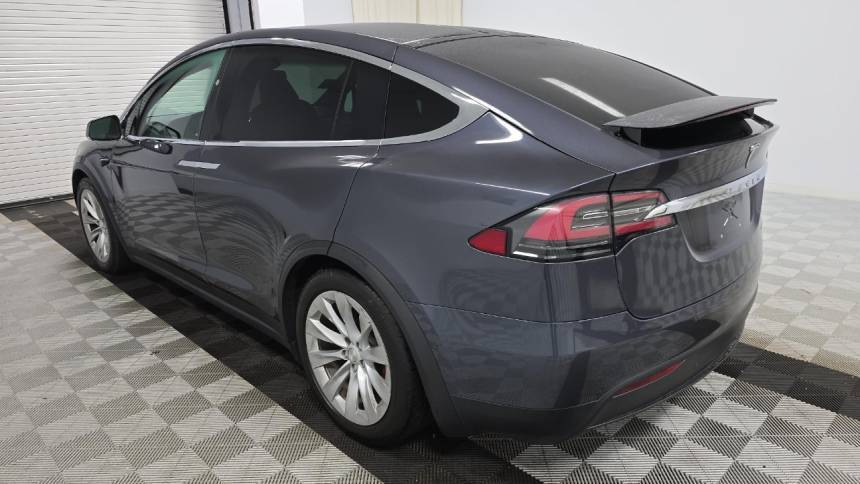 2020 Tesla Model X 5YJXCBE40LF298407