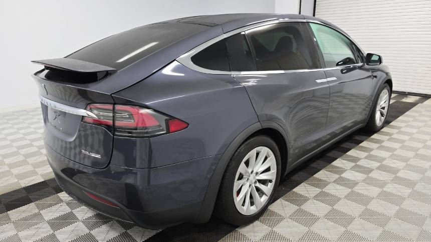 2020 Tesla Model X 5YJXCBE40LF298407