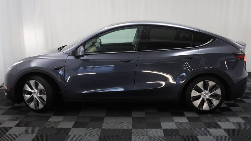 2020 Tesla Model Y 5YJYGDEE5LF043670