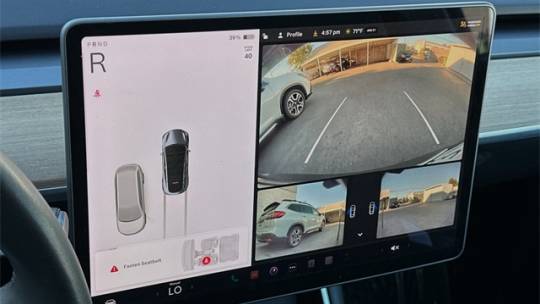 2020 Tesla Model Y 5YJYGDEE3LF034143