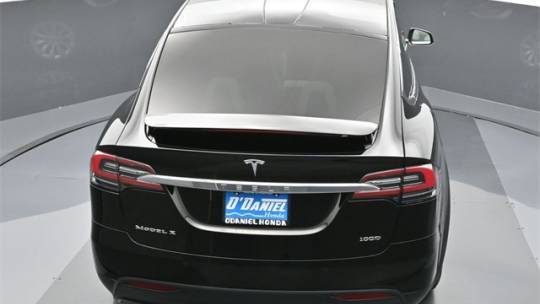 2019 Tesla Model X 5YJXCBE25KF152579