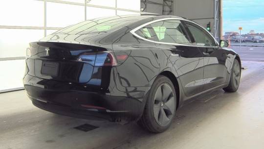 2019 Tesla Model 3 5YJ3E1EA2KF193195