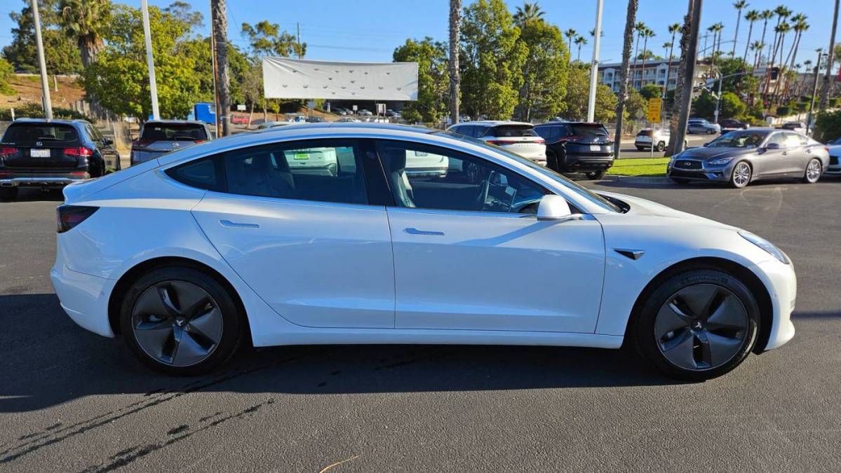 2019 Tesla Model 3 5YJ3E1EBXKF442223