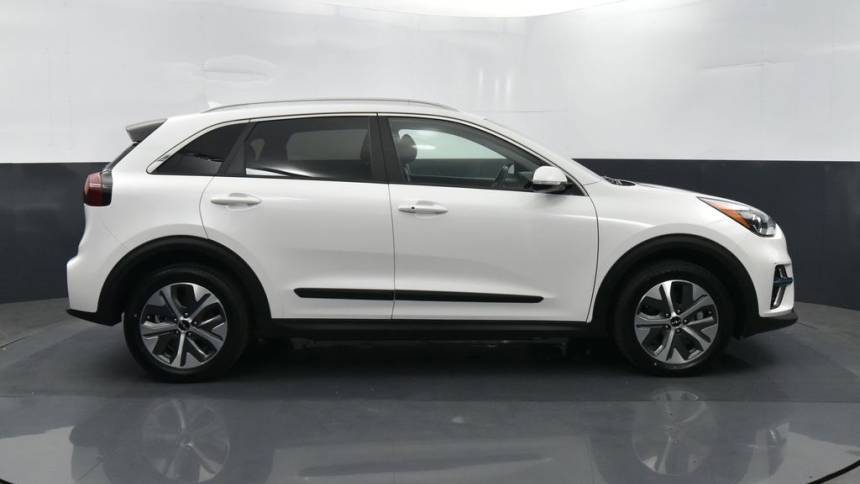 2022 Kia NIRO EV KNDCC3LG1N5124402