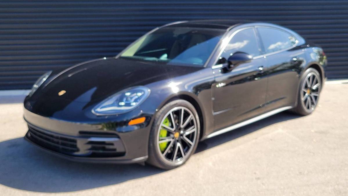 2018 Porsche Panamera WP0AE2A75JL128070