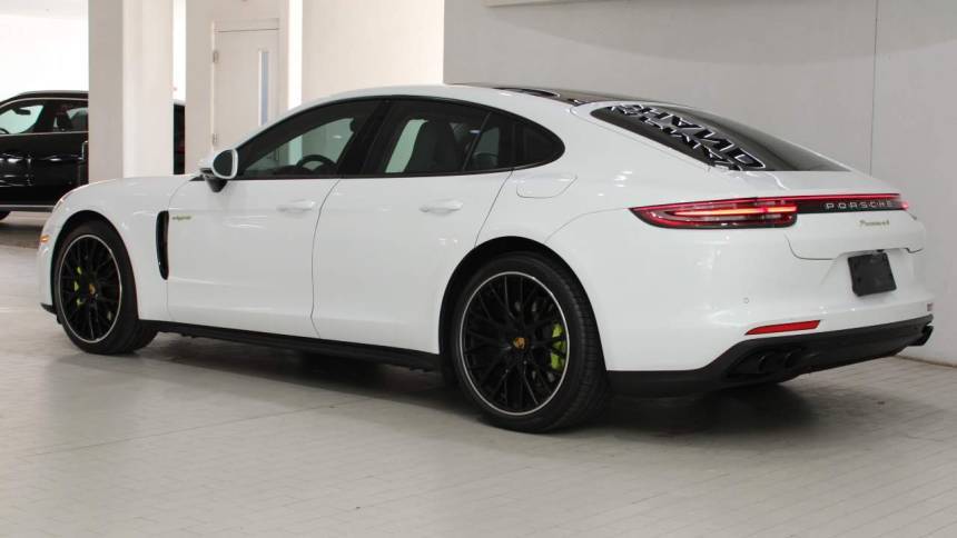 2019 Porsche Panamera WP0AE2A71KL125118