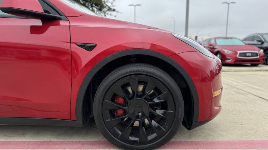 2021 Tesla Model Y 5YJYGDEE1MF200628