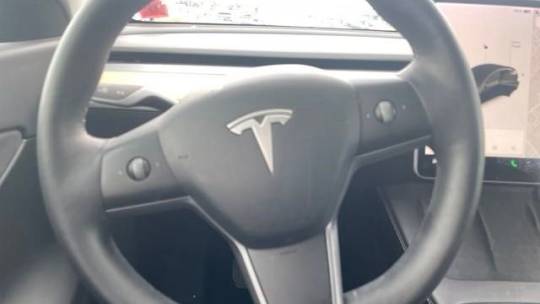 2021 Tesla Model Y 5YJYGDEE1MF190764