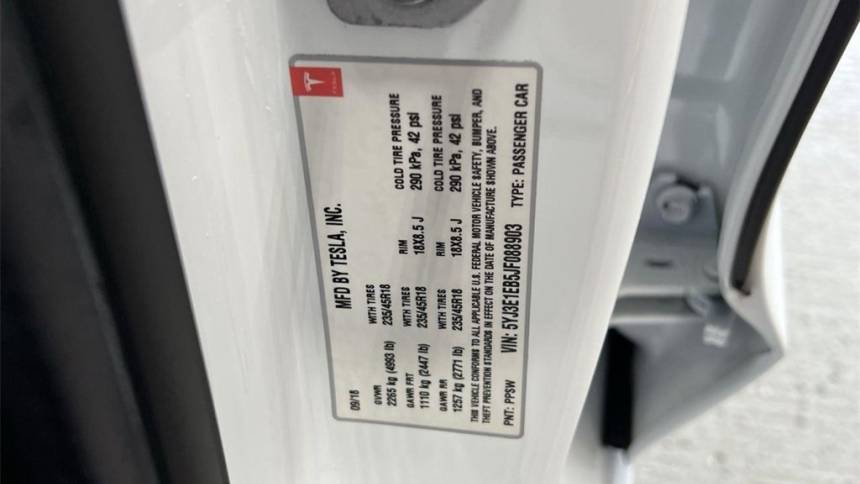 2018 Tesla Model 3 5YJ3E1EB5JF088903