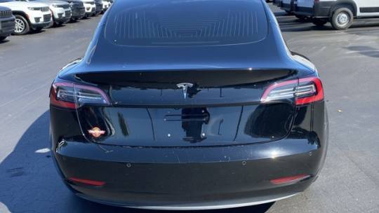 2018 Tesla Model 3 5YJ3E1EA3JF171303