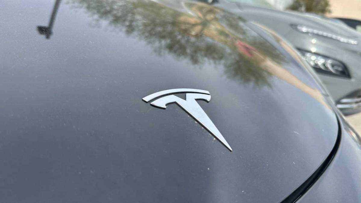 2018 Tesla Model 3 5YJ3E1EA4JF041613