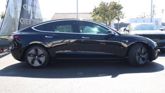 2018 Tesla Model 3 5YJ3E1EA4JF056449