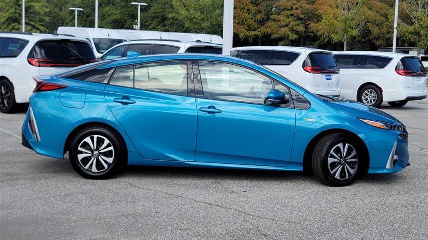 2018 Toyota Prius Prime JTDKARFP7J3072490