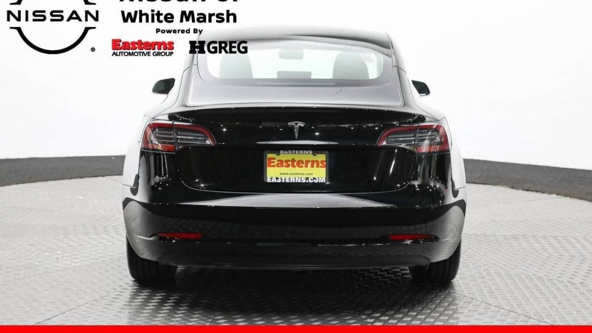 2018 Tesla Model 3 5YJ3E1EA7JF157193