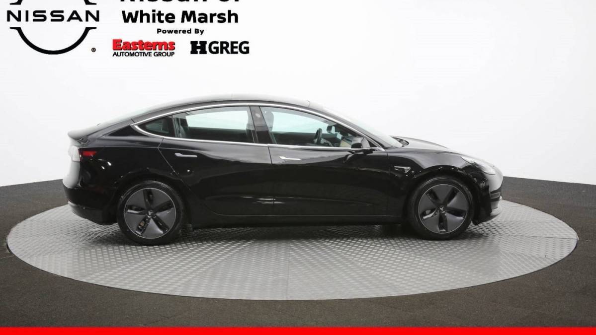 2018 Tesla Model 3 5YJ3E1EA7JF157193