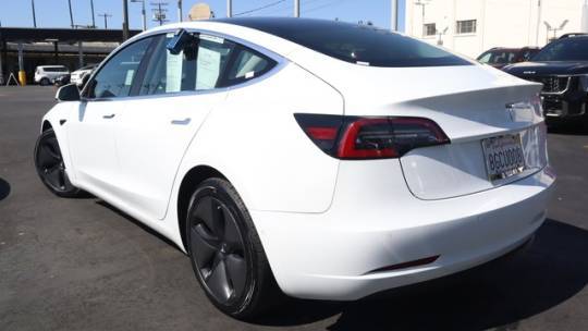 2018 Tesla Model 3 5YJ3E1EB7JF089101