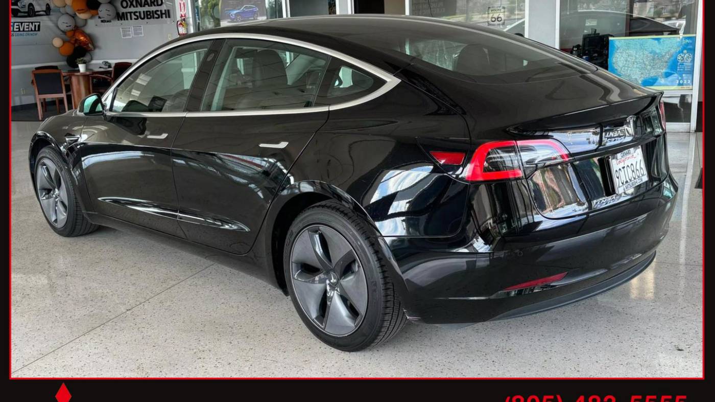 2018 Tesla Model 3 5YJ3E1EAXJF173338