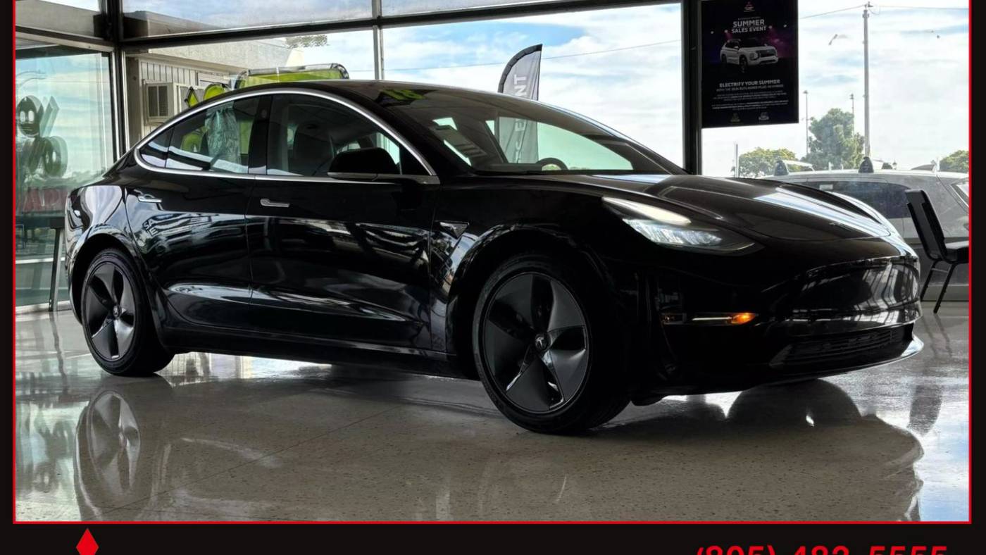 2018 Tesla Model 3 5YJ3E1EAXJF173338