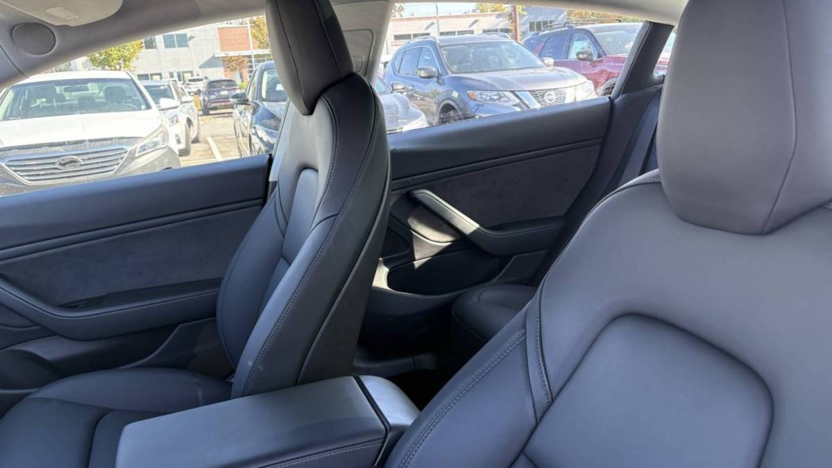 2018 Tesla Model 3 5YJ3E1EB6JF127773