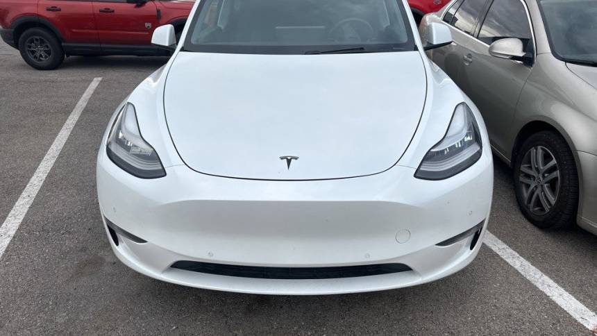 2020 Tesla Model Y 5YJYGDEE0LF054673