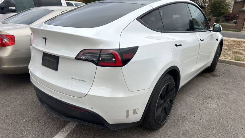 2020 Tesla Model Y 5YJYGDEE0LF054673