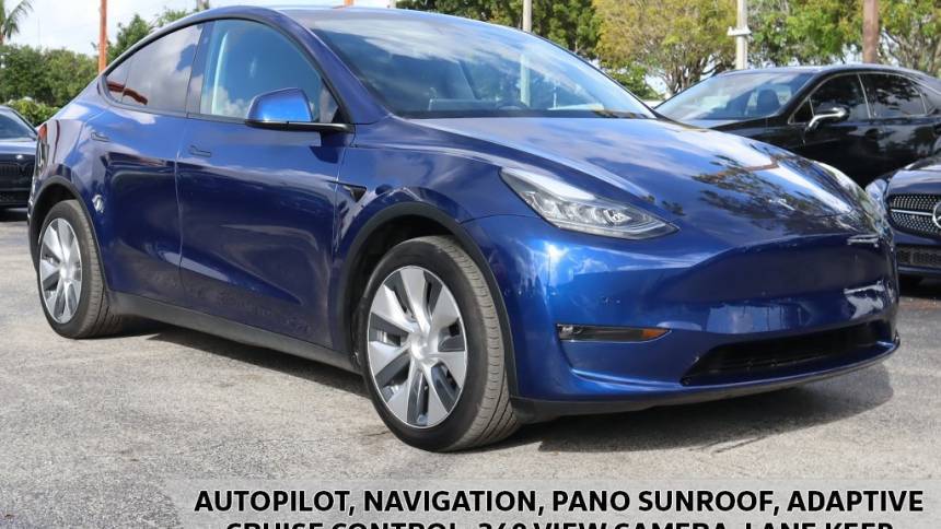 2021 Tesla Model Y 5YJYGDEE0MF281556