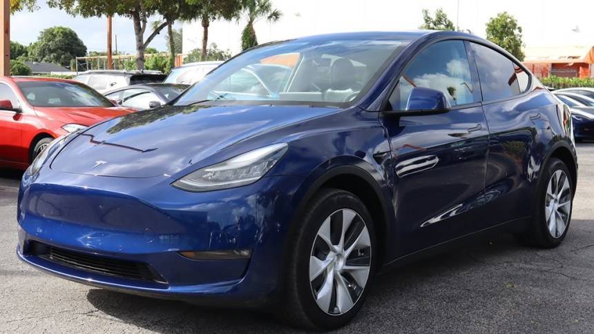 2021 Tesla Model Y 5YJYGDEE0MF281556