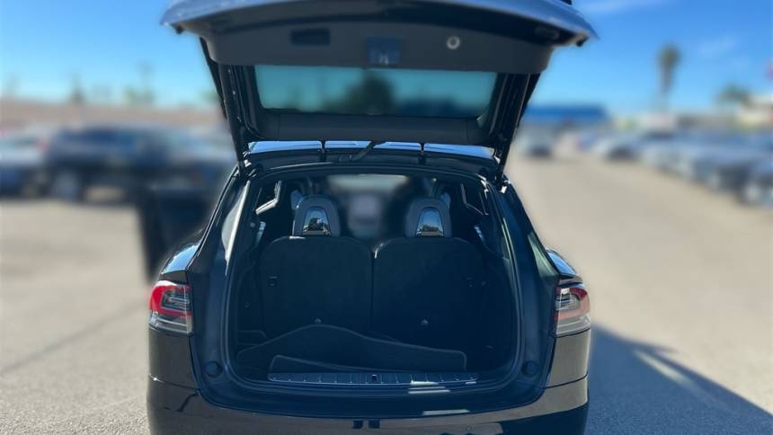 2016 Tesla Model X 5YJXCBE47GF012865