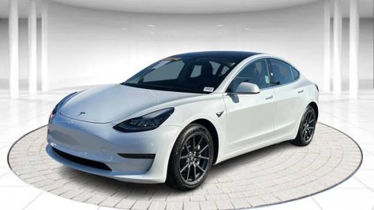 2018 Tesla Model 3 5YJ3E1EA0JF052382