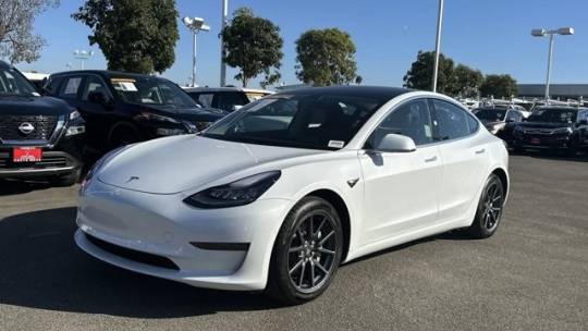 2018 Tesla Model 3 5YJ3E1EA0JF052382