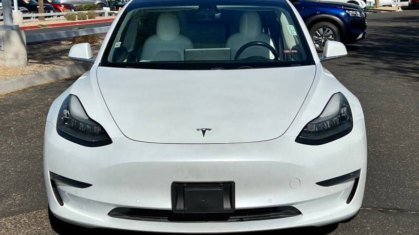 2019 Tesla Model 3 5YJ3E1EA3KF302618