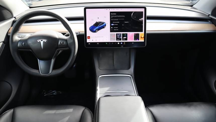 2021 Tesla Model Y 5YJYGDEE0MF281556