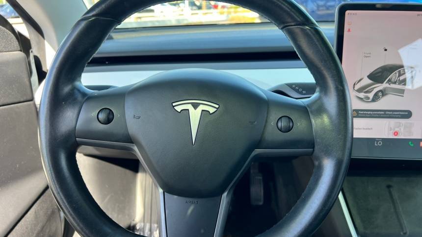 2019 Tesla Model 3 5YJ3E1EA3KF302618