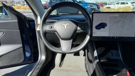 2019 Tesla Model 3 5YJ3E1EB3KF387789