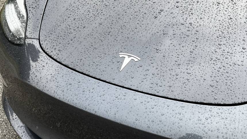 2019 Tesla Model 3 5YJ3E1EB3KF408141