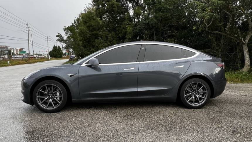 2019 Tesla Model 3 5YJ3E1EB3KF408141