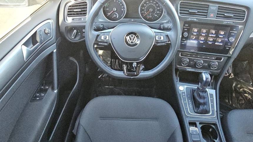 2019 Volkswagen e-Golf WVWKR7AU0KW907887