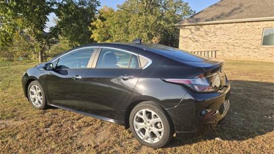 2017 Chevrolet VOLT 1G1RB6S52HU179684