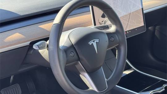 2020 Tesla Model 3 5YJ3E1EAXLF745060