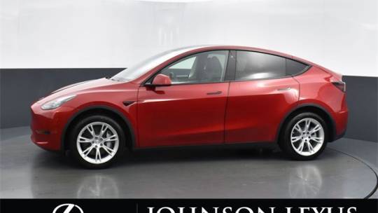 2021 Tesla Model Y 5YJYGDEE1MF114235