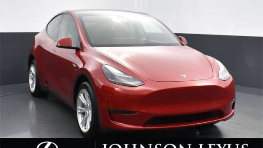 2021 Tesla Model Y 5YJYGDEE1MF114235