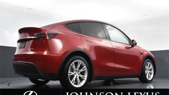 2021 Tesla Model Y 5YJYGDEE1MF114235