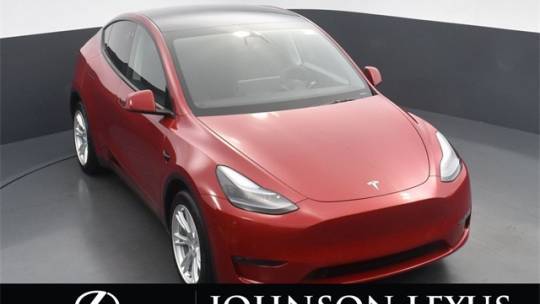 2021 Tesla Model Y 5YJYGDEE1MF114235