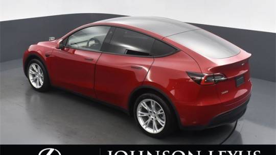 2021 Tesla Model Y 5YJYGDEE1MF114235