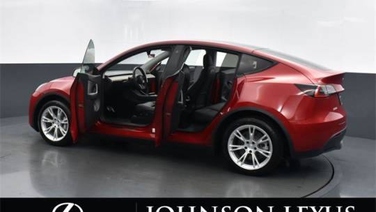 2021 Tesla Model Y 5YJYGDEE1MF114235