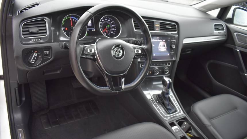 2017 Volkswagen e-Golf WVWPR7AU1HW950116