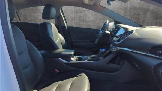 2017 Chevrolet VOLT 1G1RB6S59HU185157