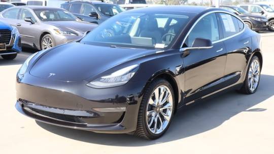 2018 Tesla Model 3 5YJ3E1EB8JF071755