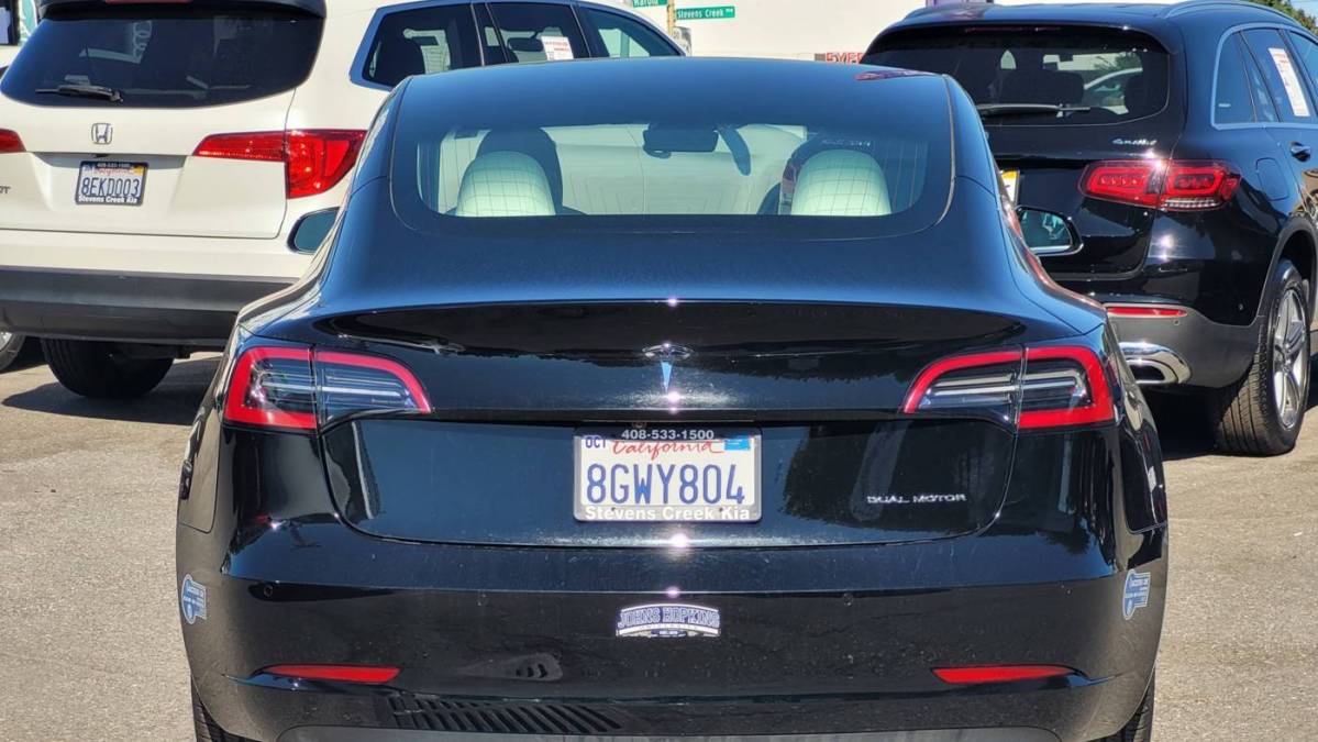 2018 Tesla Model 3 5YJ3E1EB9JF074809